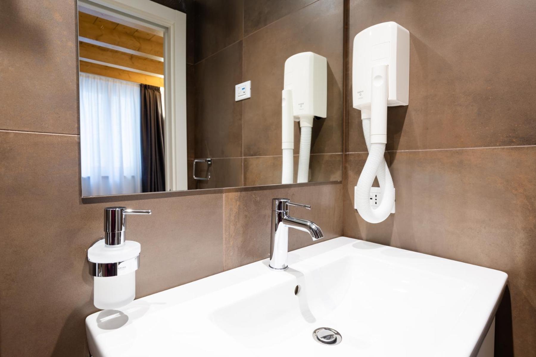 Mine House Bed & Breakfast Trento Exterior photo